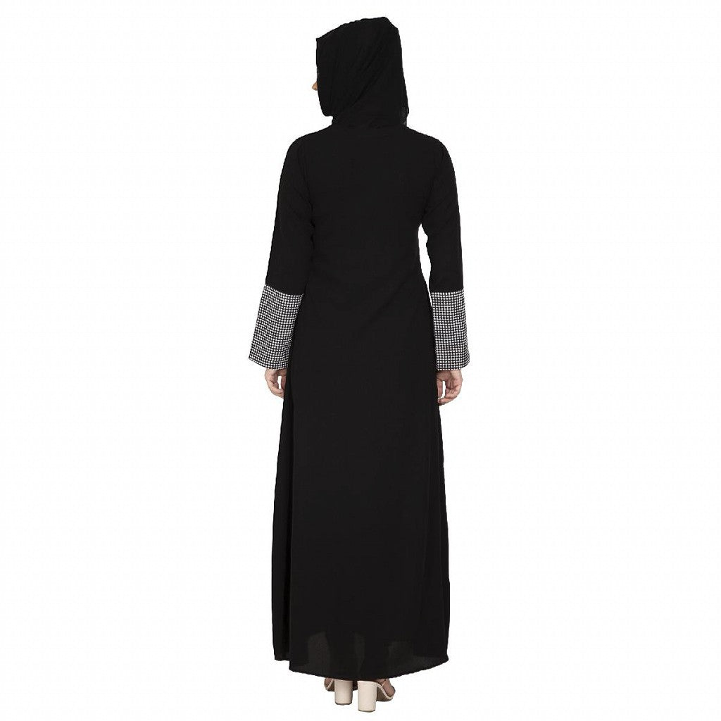 Classic Front open abaya - Black