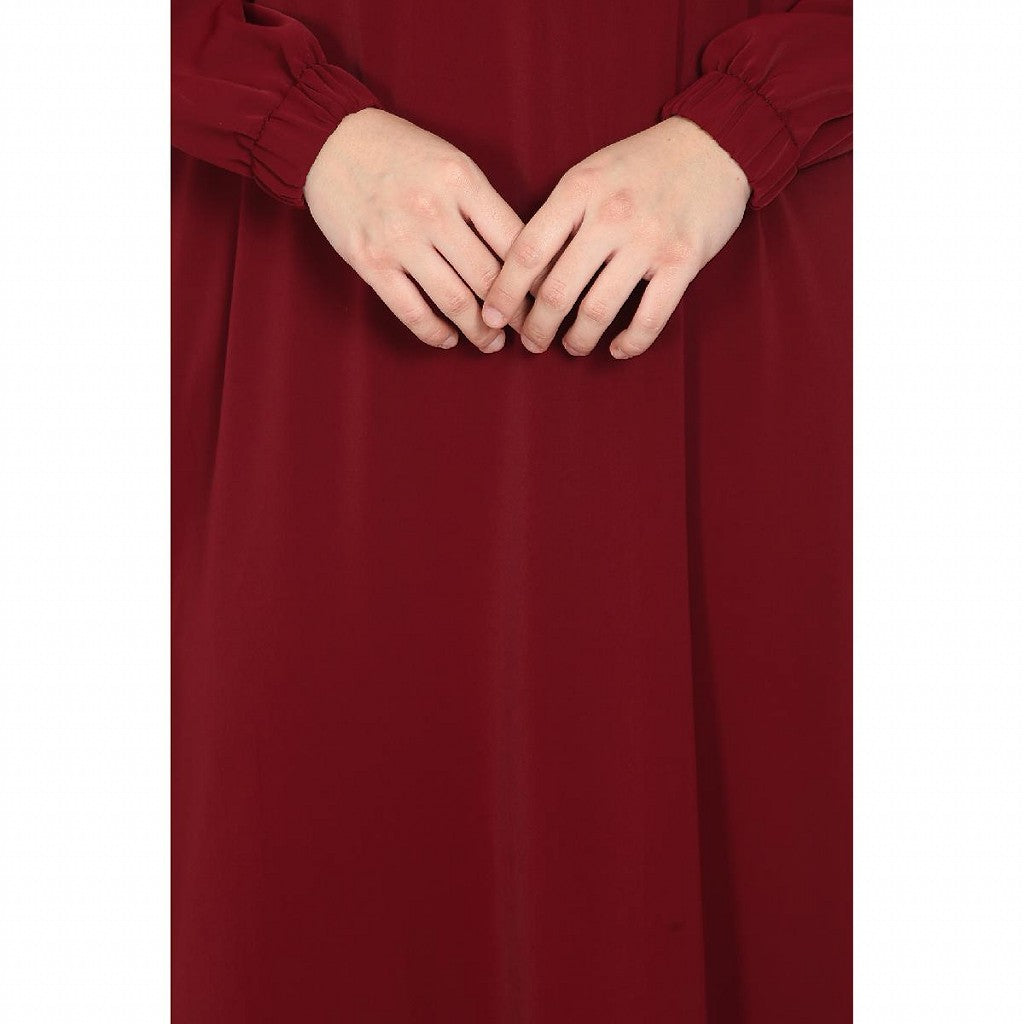 Premium inner abaya with elastic sleeves - Maroon