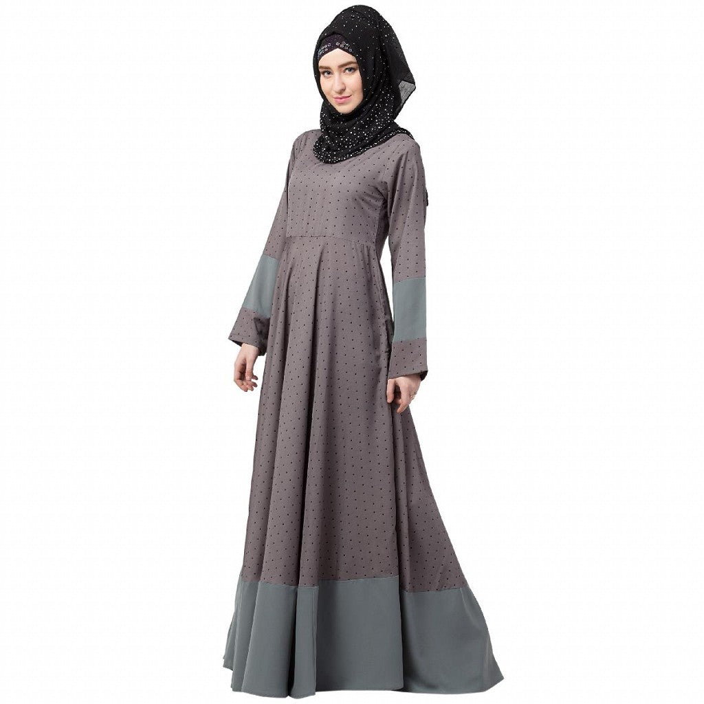 Polka dotted full flare abaya- Grey