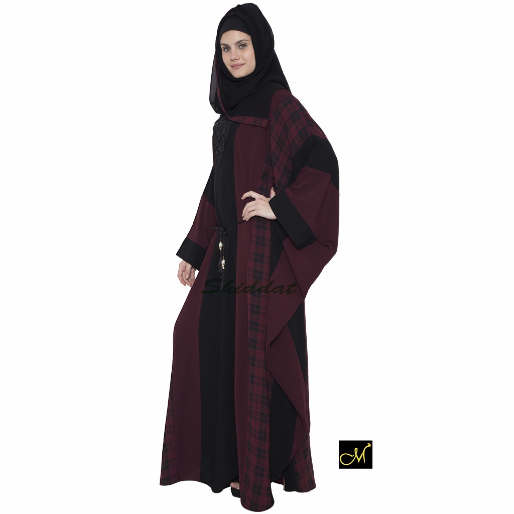 Kaftan Abaya Buy Kaftan Burqa Black and Maroon color at www
